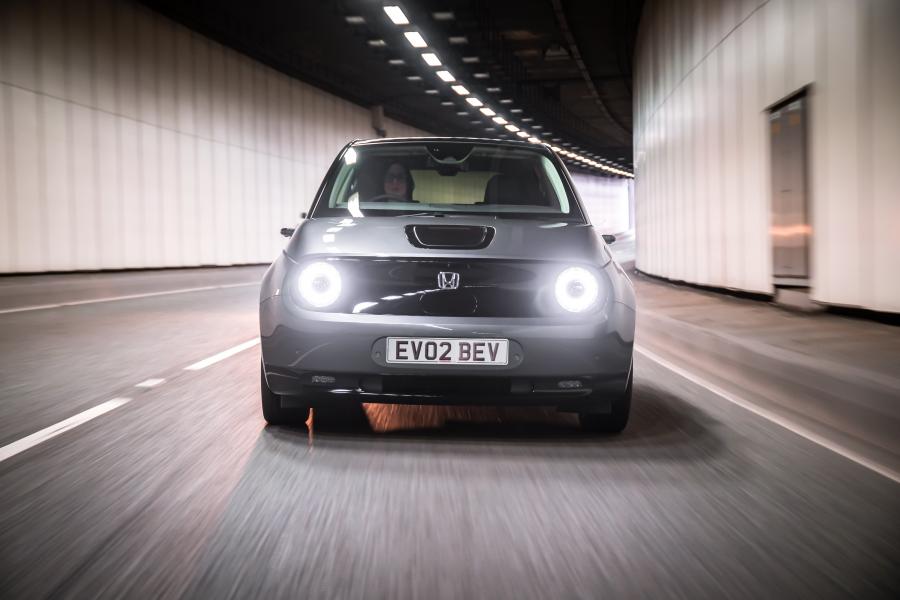  Honda e 2020 года  (UK) (фото 4 из 40)